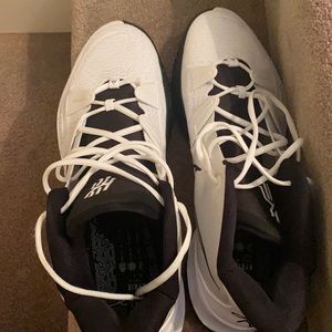 Kyrie 7 Size 17, New condition, gifted by an Iowa University Basketball Player